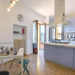 Appartamento 2 Bedroom Beautiful In Deruta