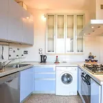 2 Bedroom Beautiful In * Deruta