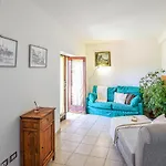 2 Bedroom Beautiful In * デルータ