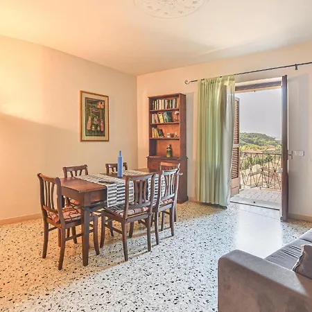 2 Bedroom Beautiful In Deruta
