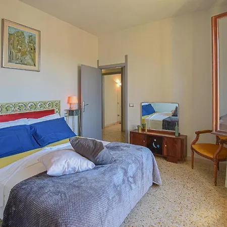2 Bedroom Awesome Apartment In Deruta